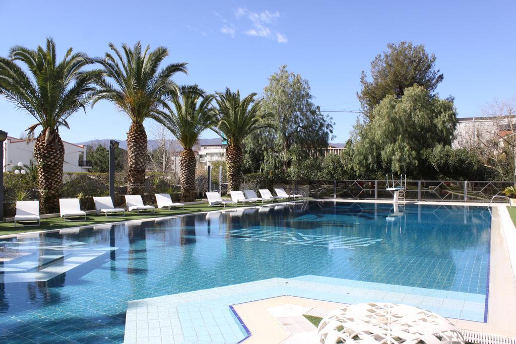 Ariha Hotel Cosenza 伦德 外观 照片