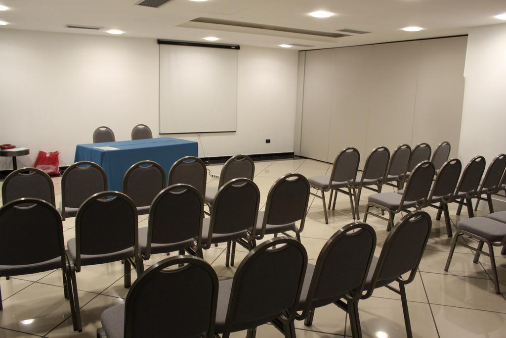 Ariha Hotel Cosenza 伦德 外观 照片
