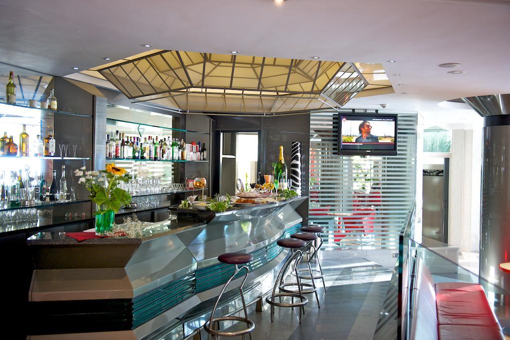 Ariha Hotel Cosenza 伦德 外观 照片