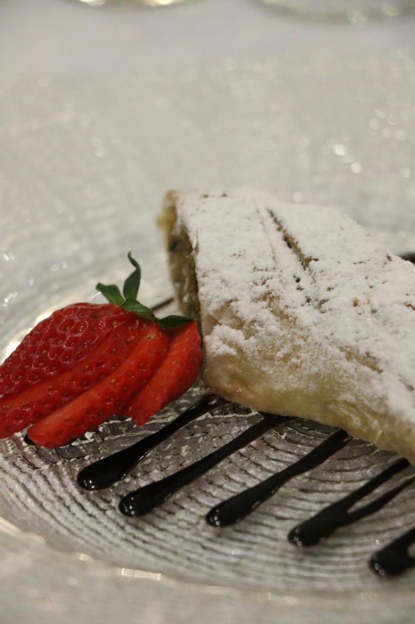 Ariha Hotel Cosenza 伦德 外观 照片